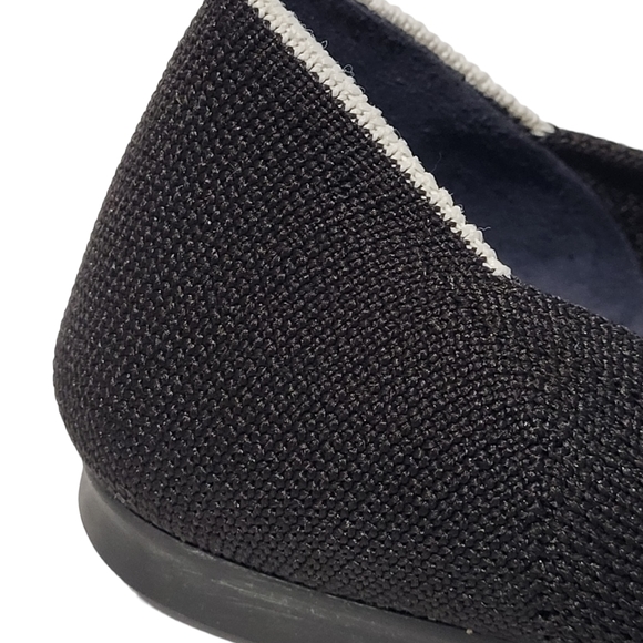 Rothy's The Flat Black Round Toe White Halo Slip on Shoes Retired Size 7.5 - Picture 11 of 12